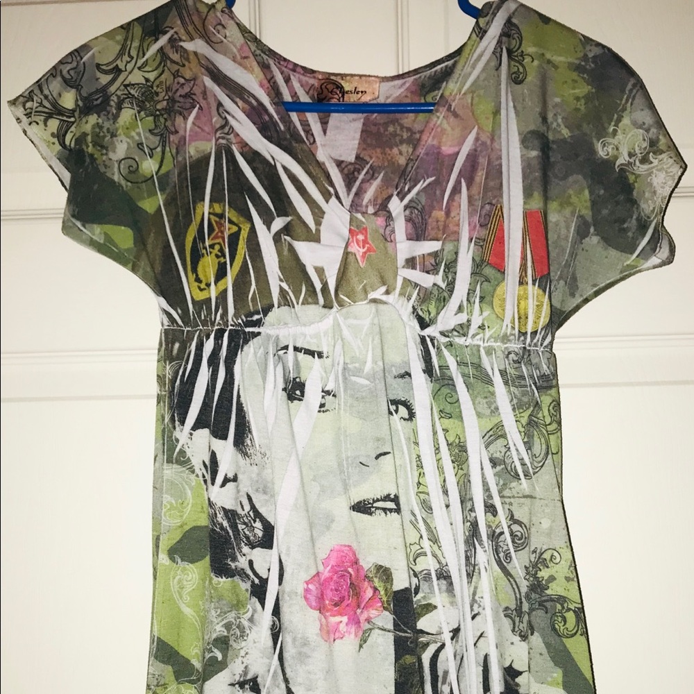 💗 Chesley Women’s style dress Size M Sold as is.